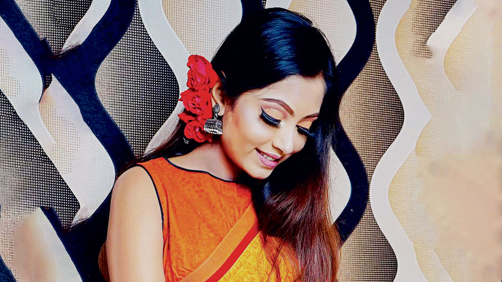 ভ্রু ঘন করার উপায়