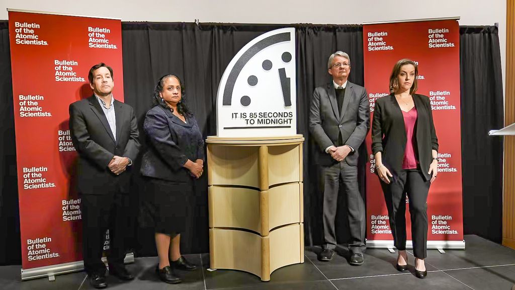 ৮৫ সেকেন্ডের হাহাকারে বিপন্ন পৃথিবী