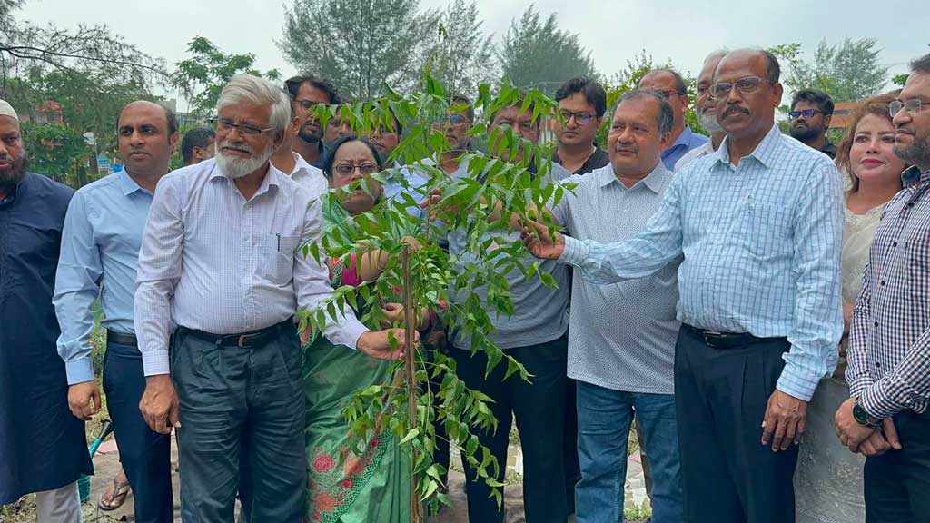 রাজনীতি ক্ষমতা ভোগের নয়, জনগণের ভাগ্য উন্নয়নের প্রক্রিয়া: তথ্যমন্ত্রী