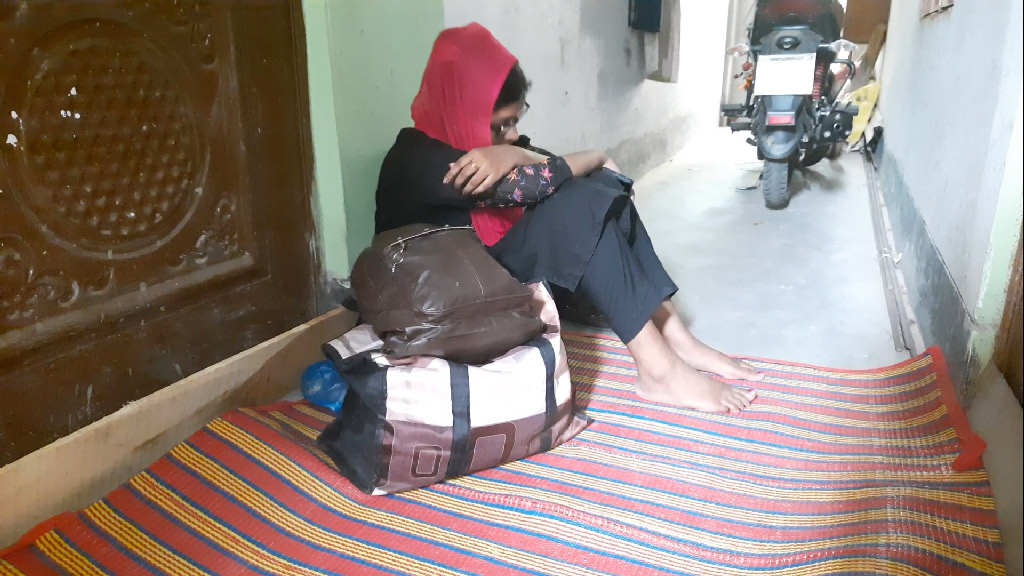 ২৪ ঘণ্টার মধ্যে প্রেমিকের সন্ধান না পেলে আত্মহত্যার আল্টিমেটাম