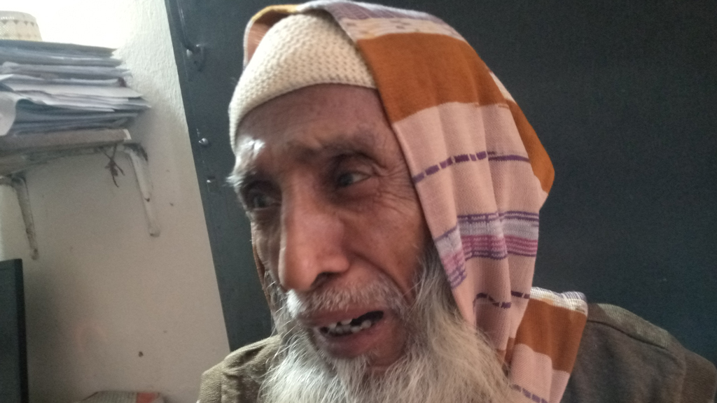 ছেলের বিরুদ্ধে বাবার  নির্যাতনের অভিযোগ