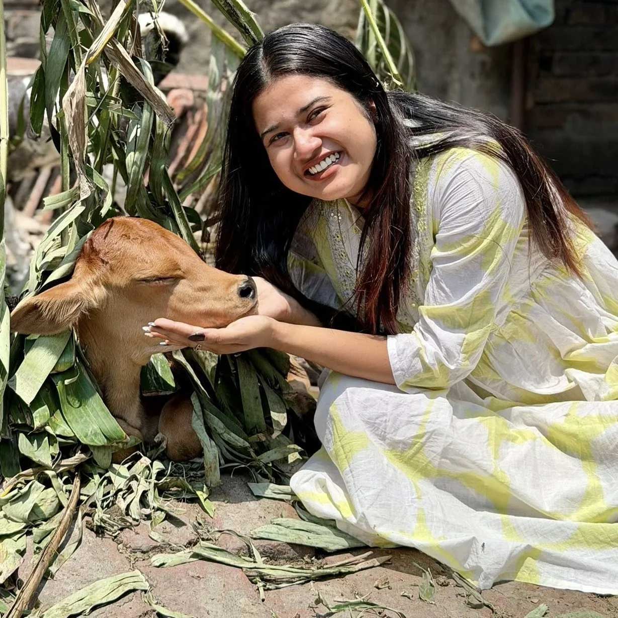 কনটেন্ট ক্রিয়েটর সায়নীর রহস্যজনক মৃত্যু, নেপথ্যে সম্পর্কের টানাপোড়েন নাকি মানসিক অবসাদ