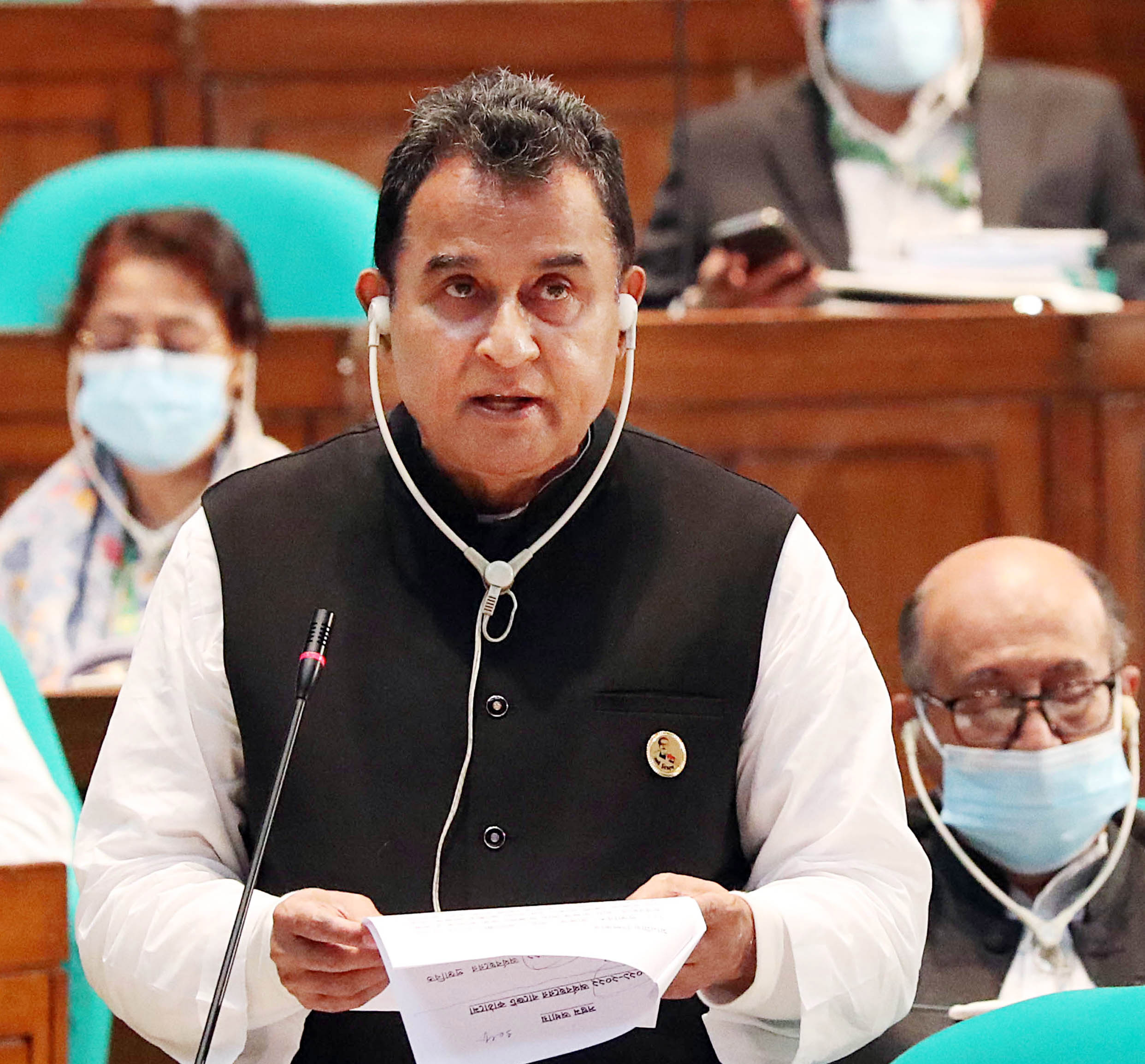 হাসিবুলের হিসাব মিলছে না
