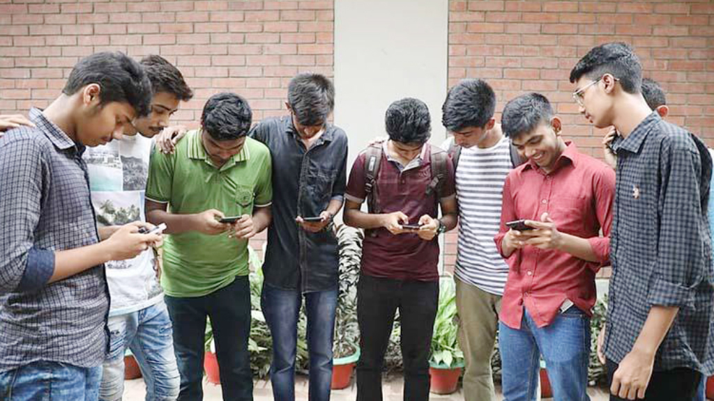 এইচএসসির ফলাফল জানা যাবে যেভাবে
