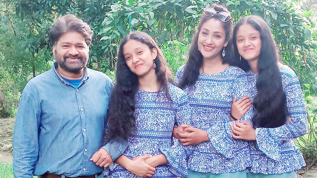 টাপুরের প্রথম পুরস্কার