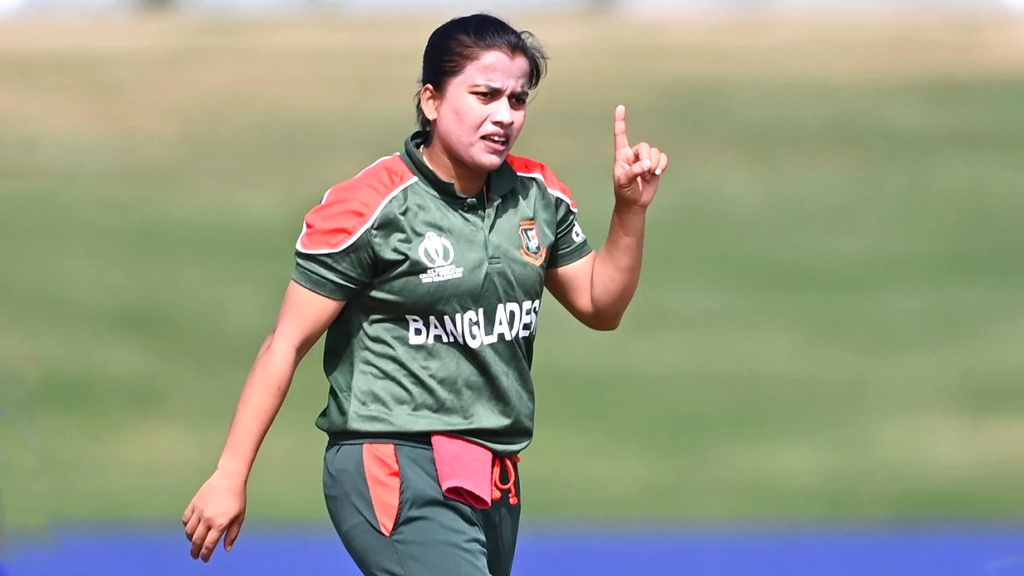 আইসিসির বর্ষসেরা ওয়ানডে দলে নাহিদা 
