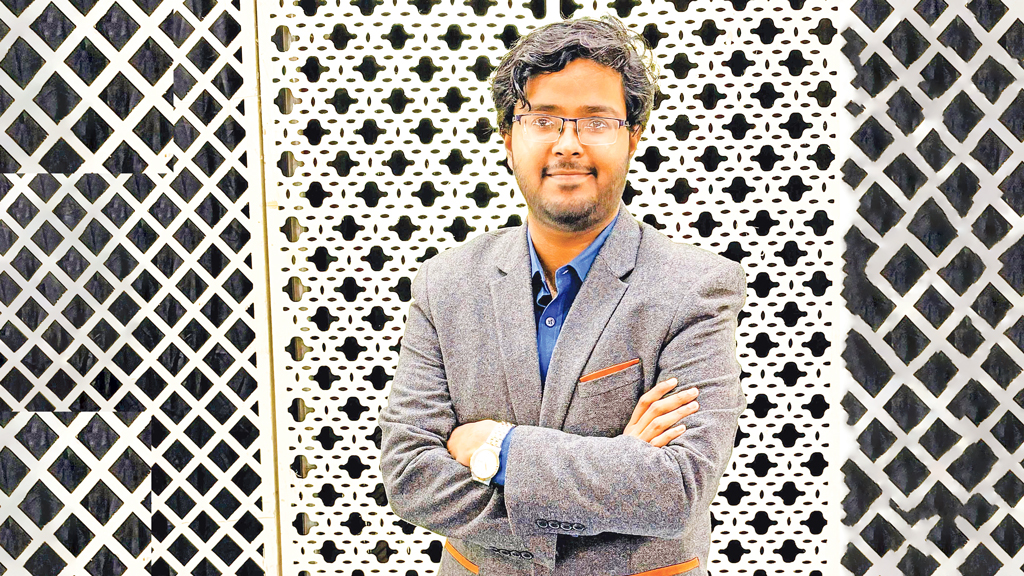 কর্মজীবী ও নতুনদের প্রস্তুতি