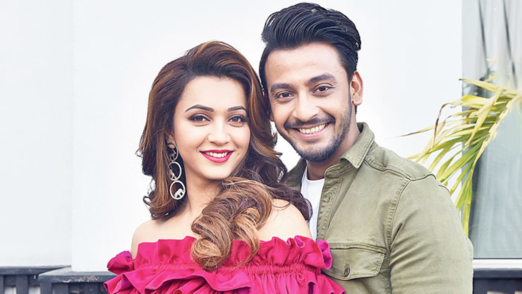 গল্পনির্ভর সিনেমায় বনি-কৌশানি