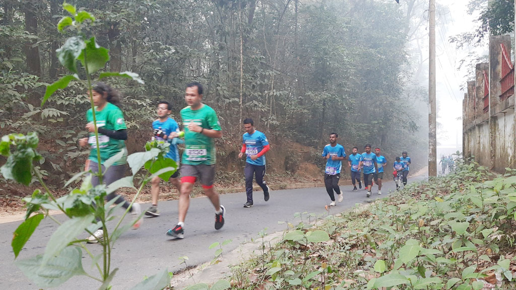 জেলার প্রাকৃতিক সৌন্দর্য ও মুক্তিযুদ্ধকে তুলে ধরতে মৌলভীবাজারে ম্যারাথন