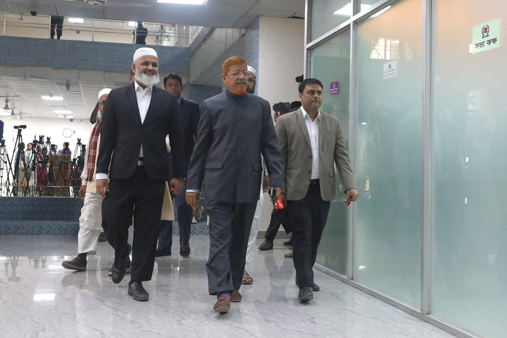 ৩০ আসনে জালিয়াতির অভিযোগ নিয়ে ইসিতে ১১ দলীয় জোট