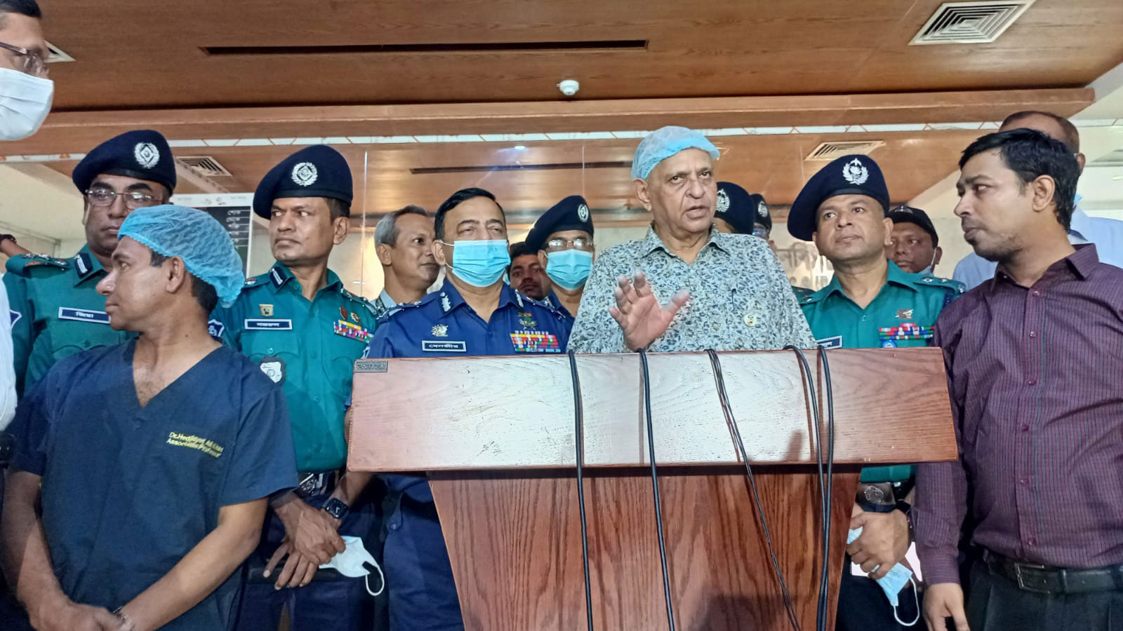 গাজীপুরে বেলুন বিস্ফোরণের ঘটনা খতিয়ে দেখার নির্দেশ: আইজিপি 