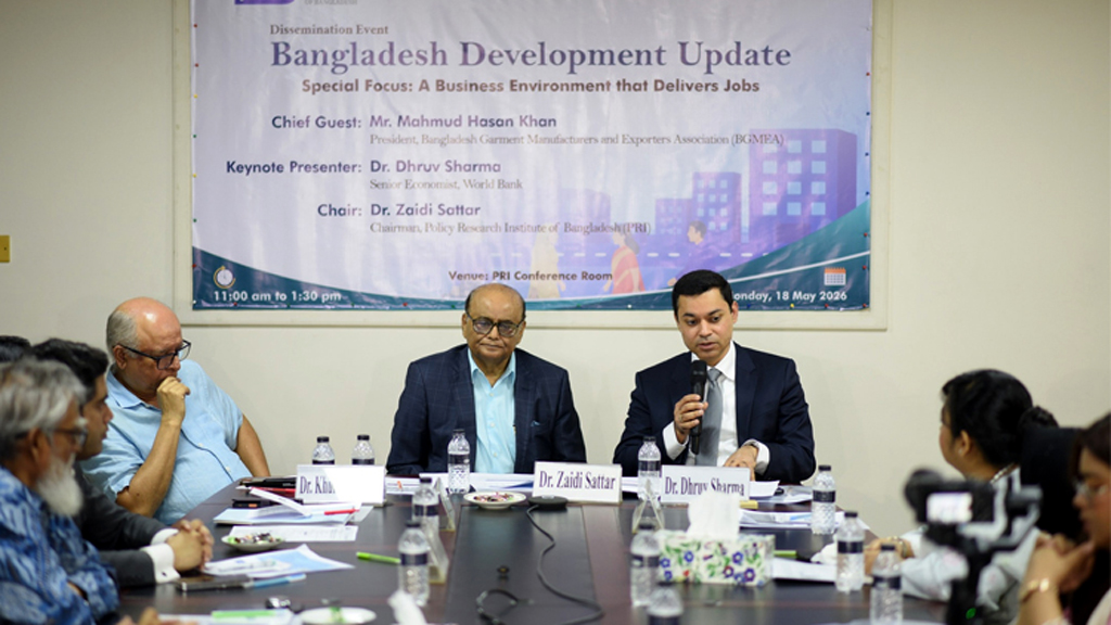 কয়েক দশকের মধ্যে কঠিন সময় অর্থনীতির সামনে