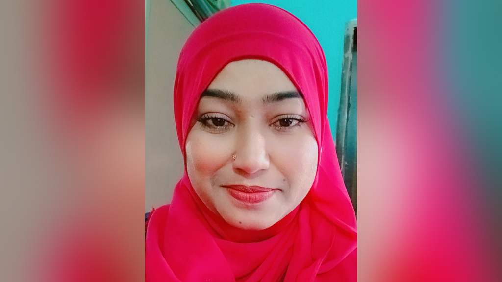 ফেনীতে মহিলা দল নেত্রীর ঝুলন্ত মরদেহ উদ্ধার