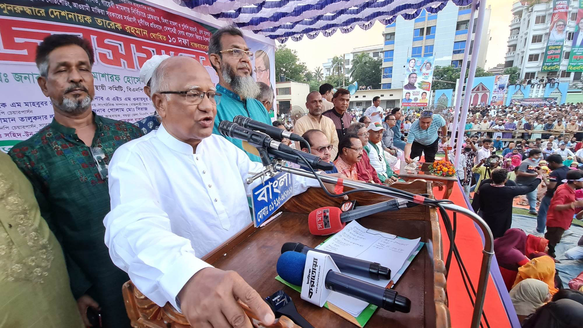 গণ-অভ্যুত্থানে সরকারের পতন ঘটানো হবে: ড. খন্দকার মোশারফ