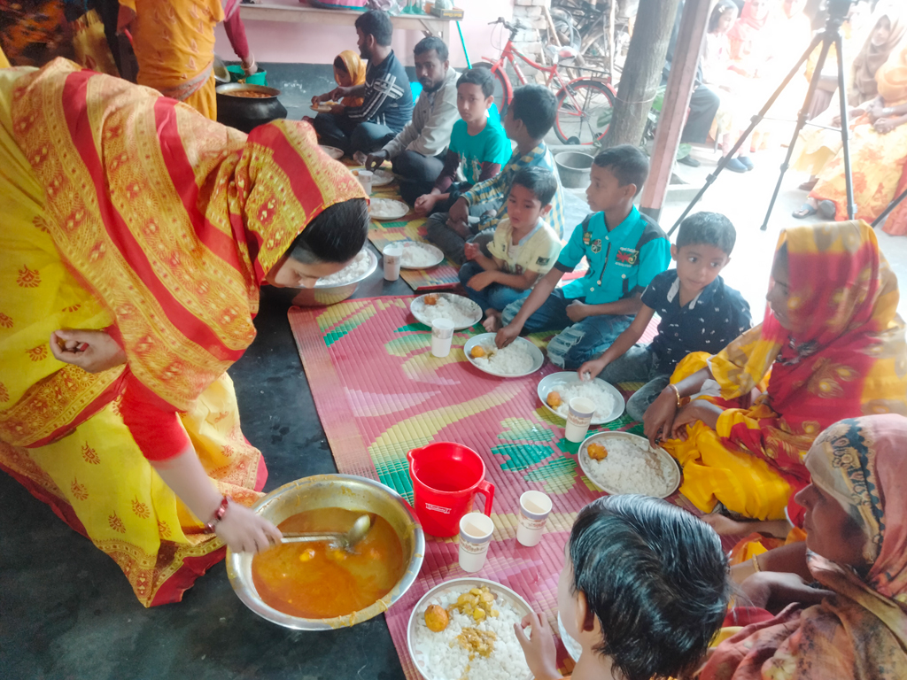 পোসালু উৎসবে নতুন চালের হরেক খাবার