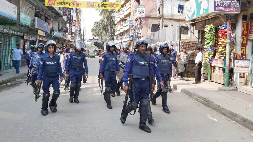 কিশোরগঞ্জে পুলিশ-বিএনপির সংঘর্ষ, ৮৯ জনকে আসামি করে মামলা 