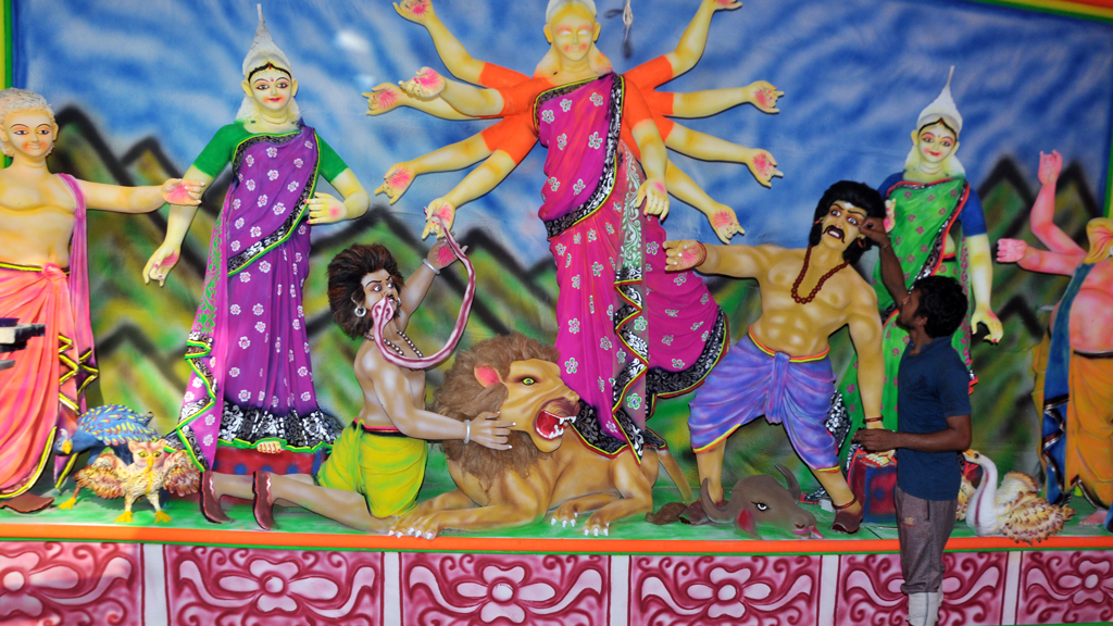 কাল থেকে বাজবে পূজোর ঢাকঢোল