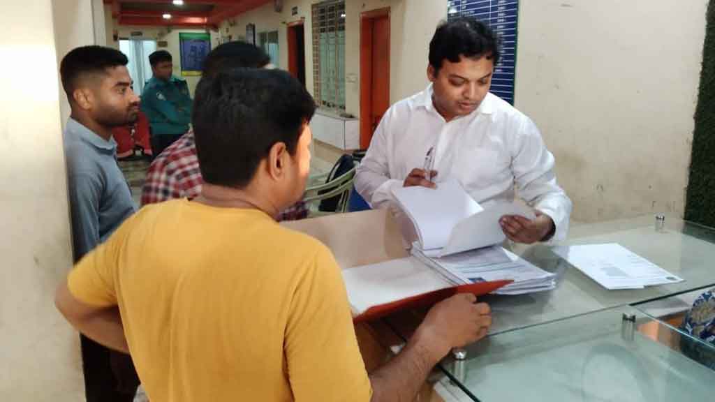 কর্ণফুলীতে দুটি হাসপাতালকে ৩ লাখ জরিমানা