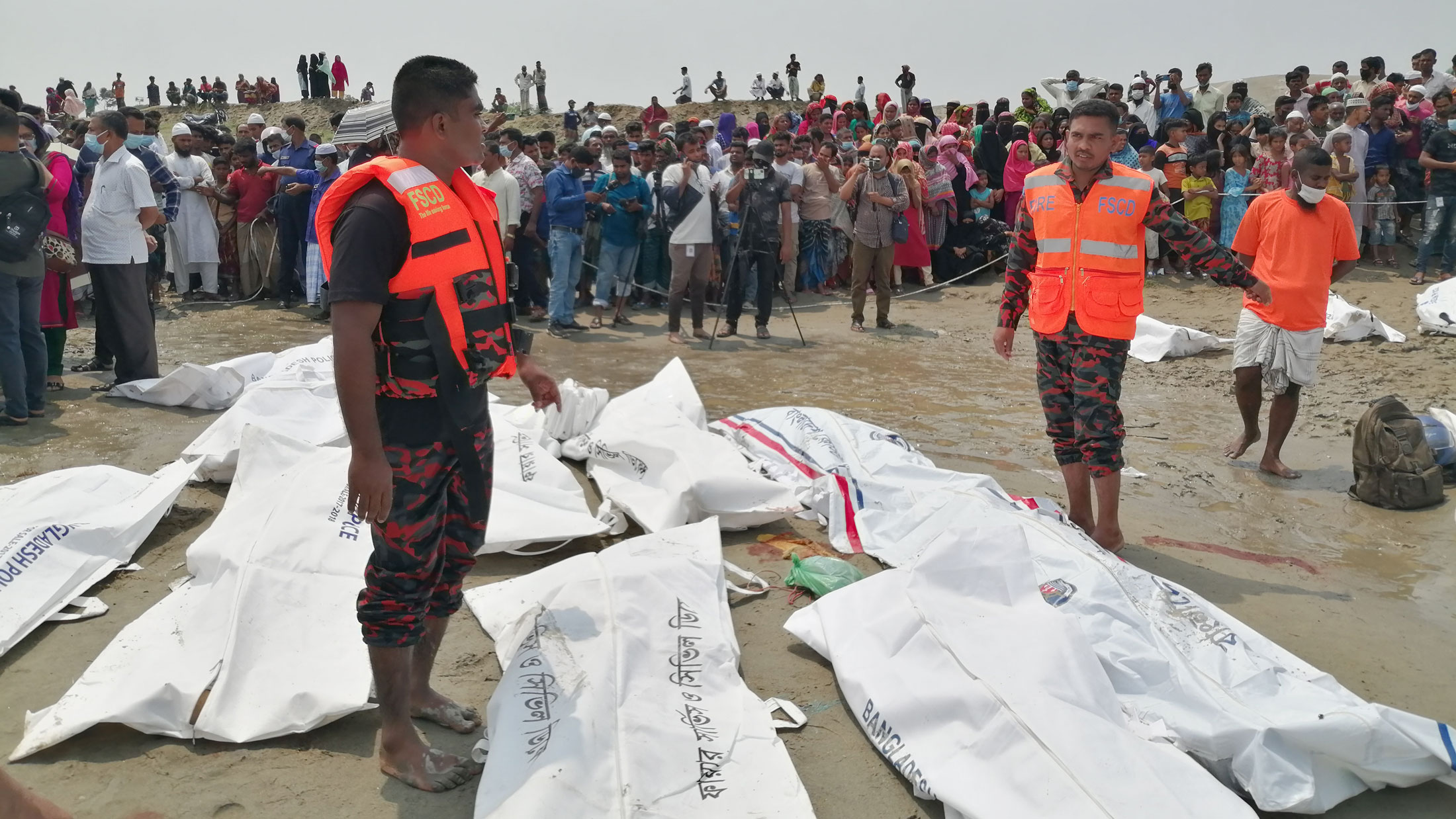 স্পিডবোট দুর্ঘটনায় তদন্ত কমিটি, নিহতদের পরিবারকে ২০ হাজার টাকা দেবে জেলা প্রশাসন