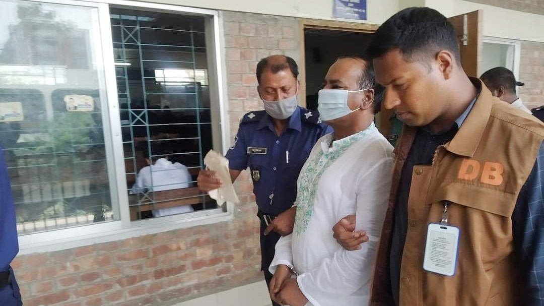 সাত খুন মামলায় মৃত্যুদণ্ডপ্রাপ্ত নূর হোসেনকে চাঁদাবাজির মামলায় খালাস