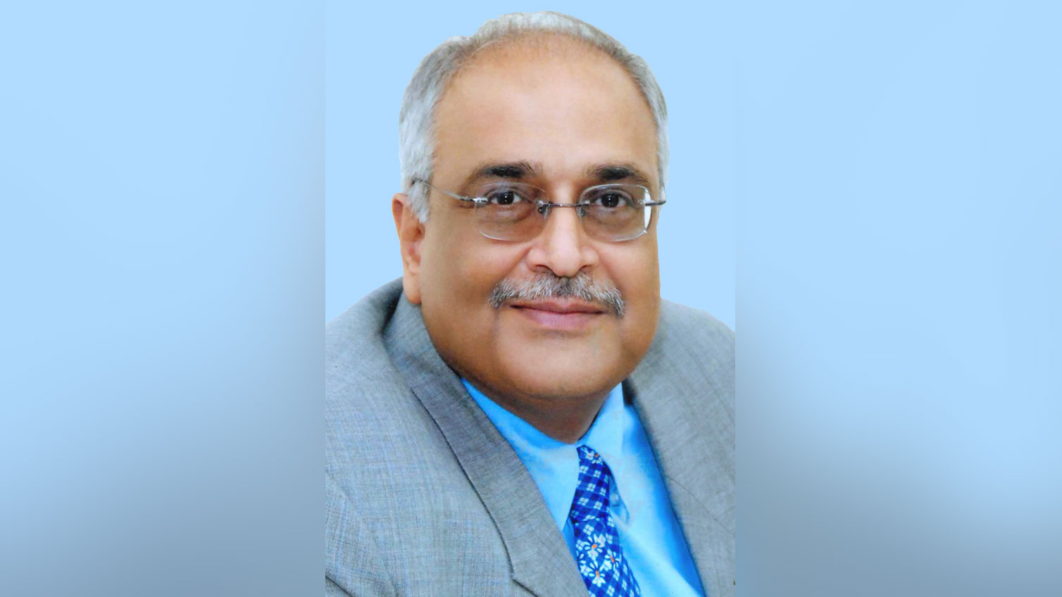 অর্থনীতি চাঙায় সরকারি ব্যয় বাড়াতে হবে