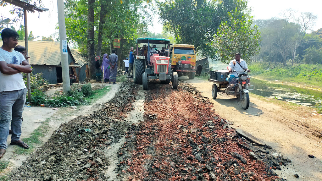 জোড়াতালির সংস্কারকাজ