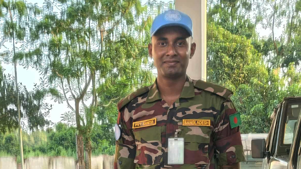 সুদান হামলা: সন্তান ভূমিষ্ঠের আগেই পৃথিবী ছেড়ে যেতে হলো শান্তিরক্ষী শান্তকে