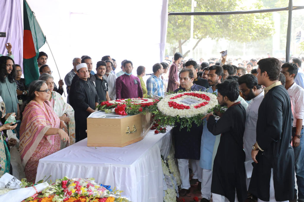 ডা. জাফরুল্লাহ চৌধুরীর প্রতি শ্রদ্ধা নিবেদন করেন গণ অধিকার পরিষদের নেতারা।