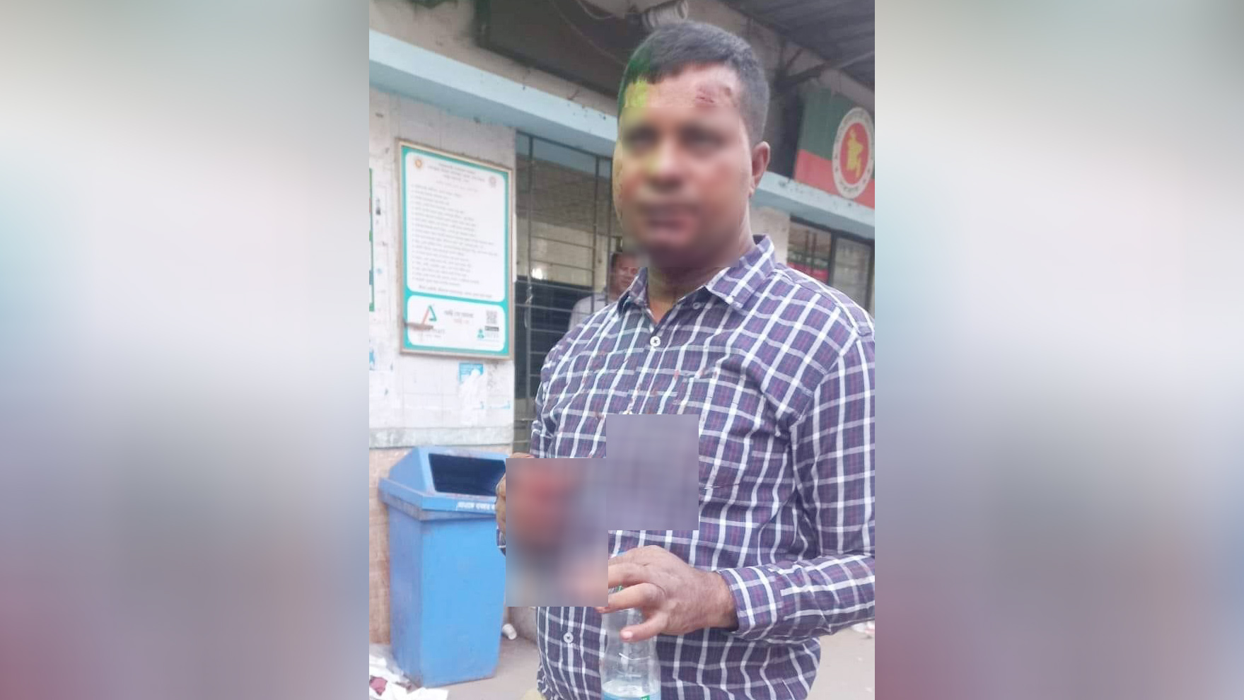 ‘ভাইরে চিনস না’ বলেই পুলিশ কর্মকর্তাকে মেরে রক্তাক্ত