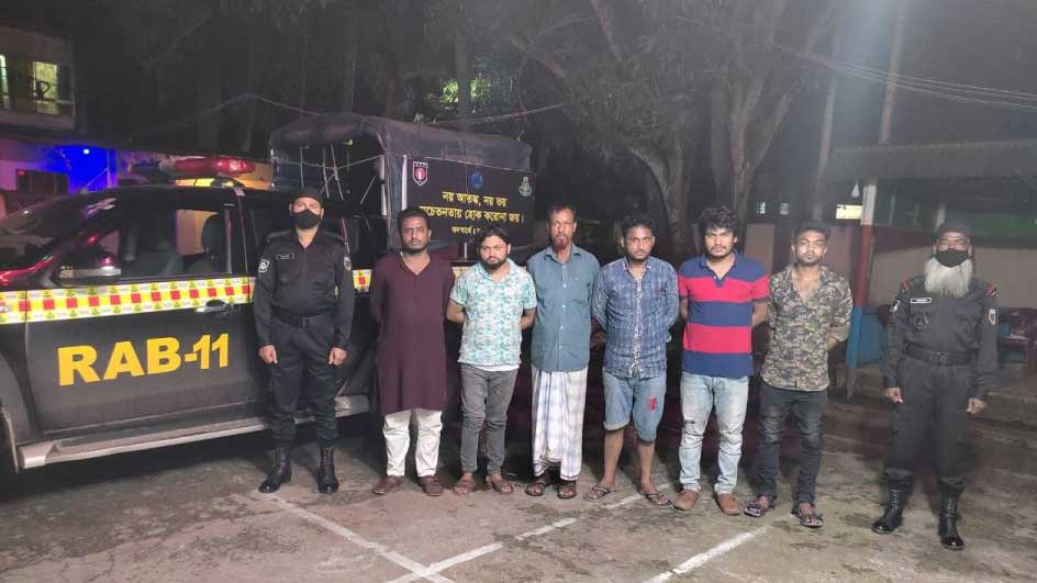 প্রবাসী একটি চক্রের বিরুদ্ধে দেশে মাদক ব্যবসার অভিযোগ