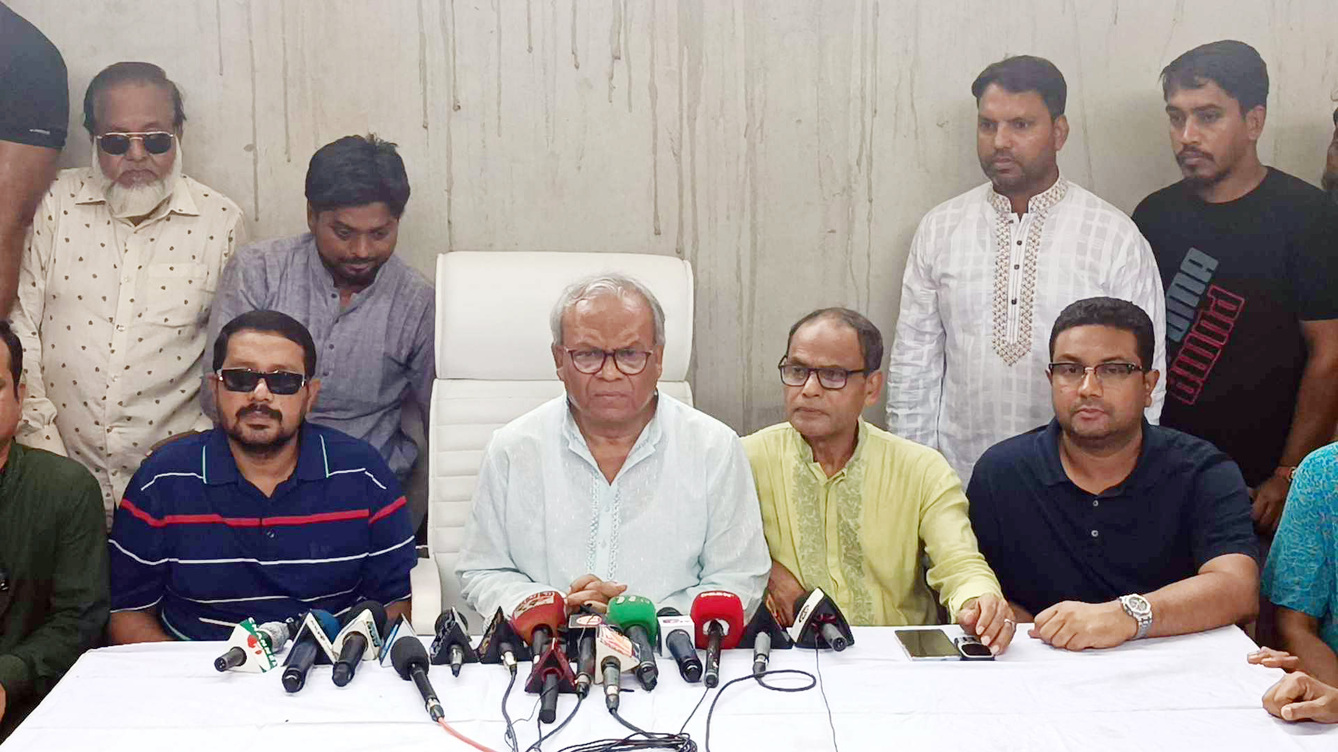 টিটু চোখ হারিয়েছেন গণতন্ত্রের স্বার্থে: রিজভী