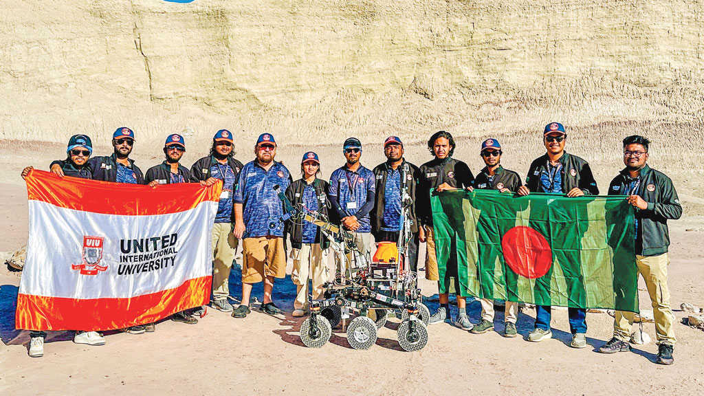 রোবোটিকসের আন্তর্জাতিক মঞ্চে ইউআইইউর ঝলক