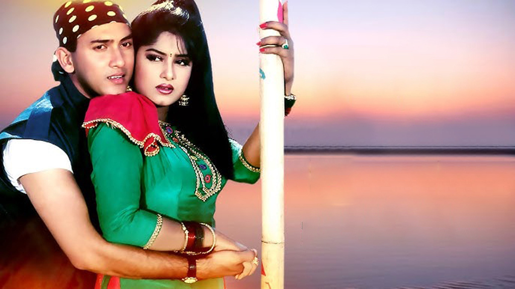 আবার প্রেক্ষাগৃহে সালমান শাহ-মৌসুমী জুটির ‘অন্তরে অন্তরে’