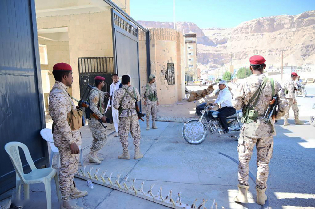 ডোনাল্ড ট্রাম্পের গ্রিনল্যান্ড দখলের ইচ্ছা ভয়ংকর