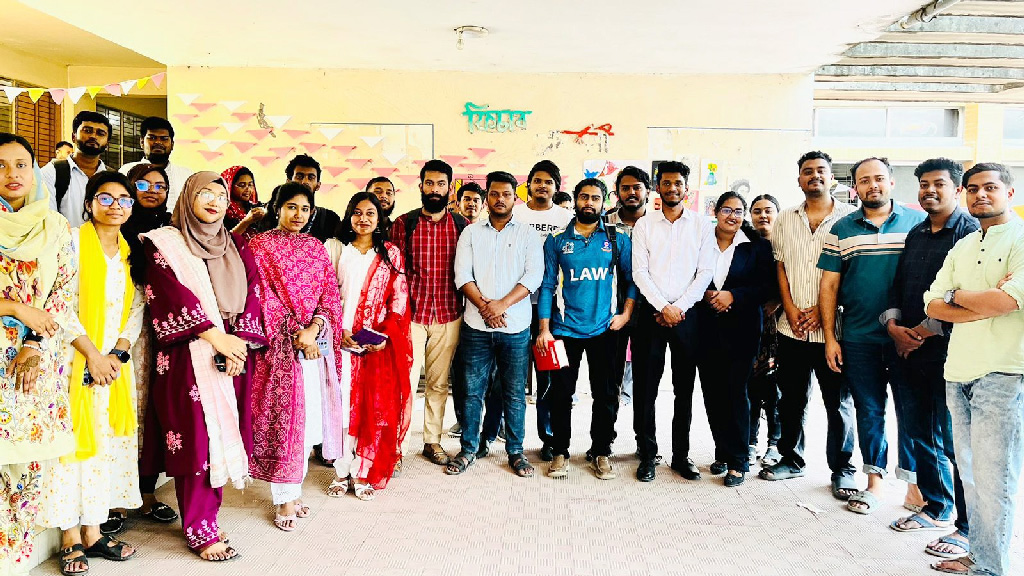 পাঠকবন্ধুর বর্ষ সমাপন উৎসব: বিদায়ের আলোয় নতুনের গান