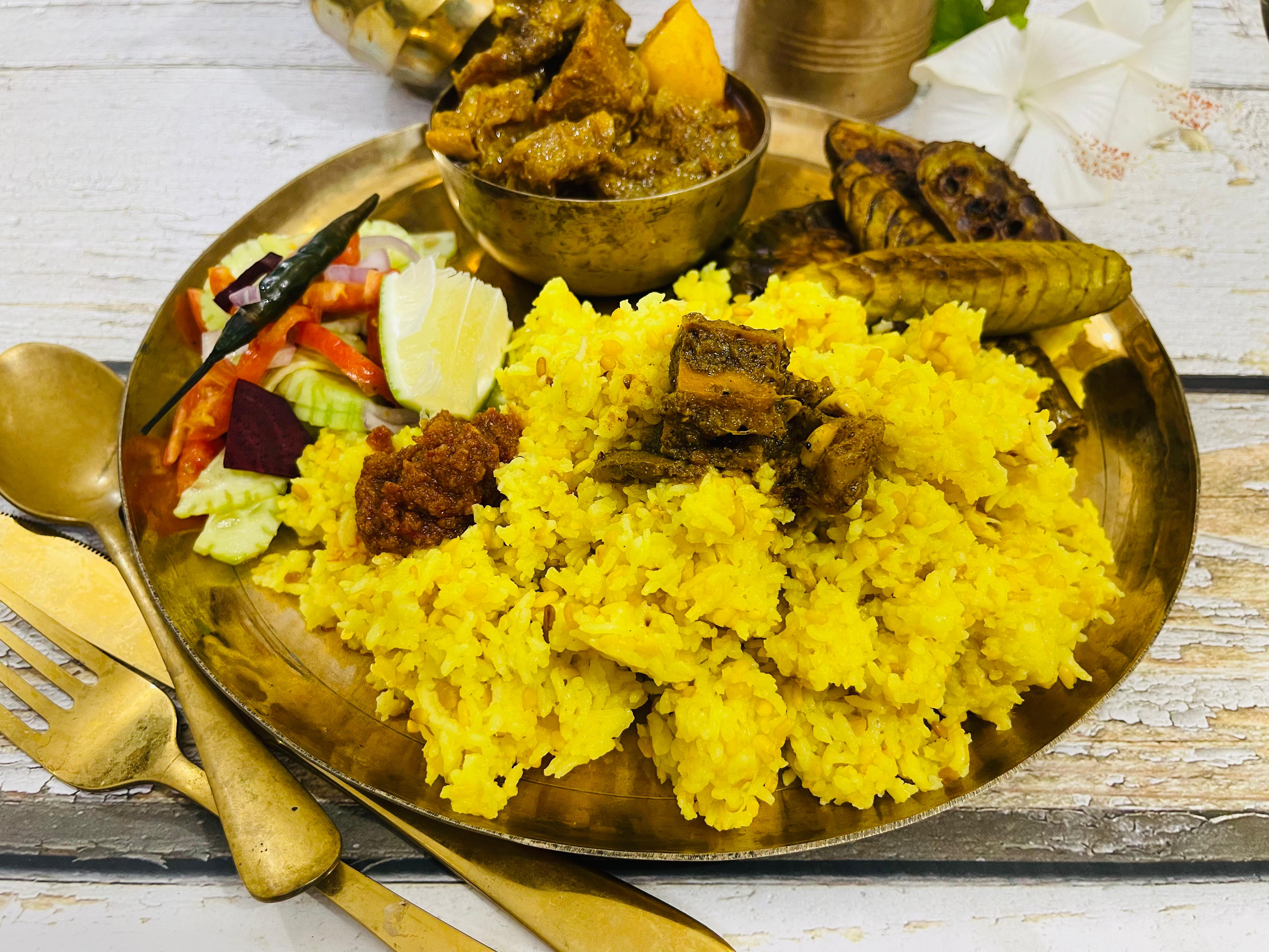 বৃষ্টি বিলাসী খিচুড়ি