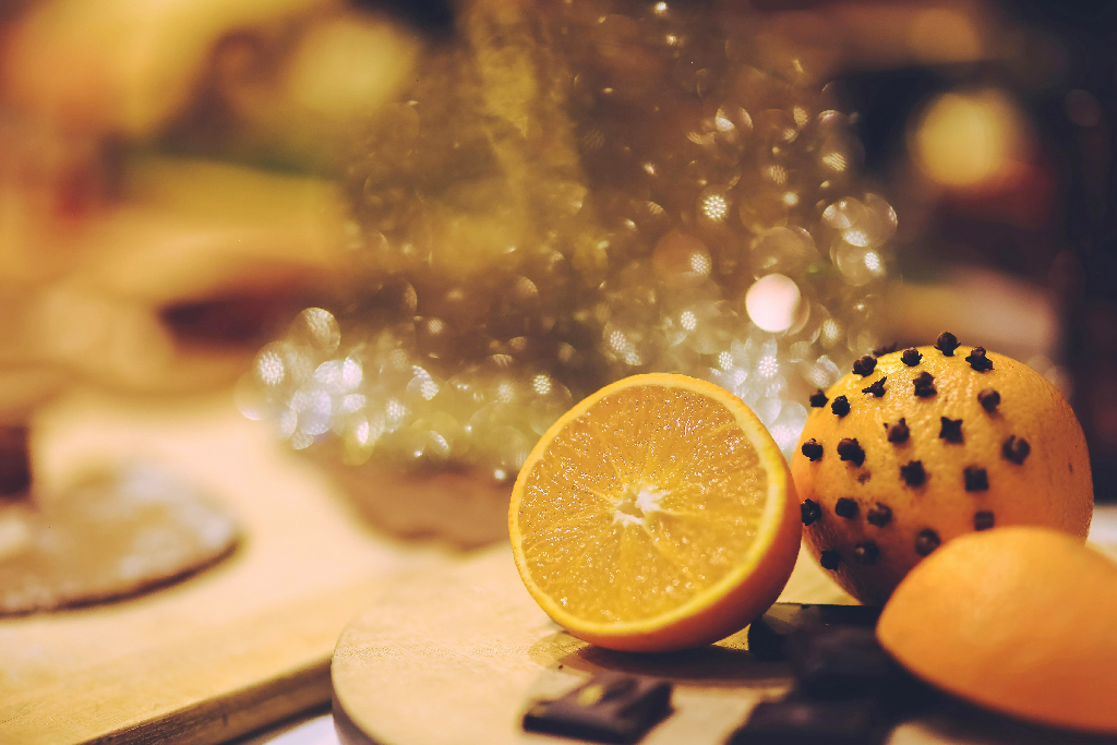 শীতের দিনে ঘরে মায়াবী সুগন্ধ আর পরিচ্ছন্নতার সহজ পাঠ