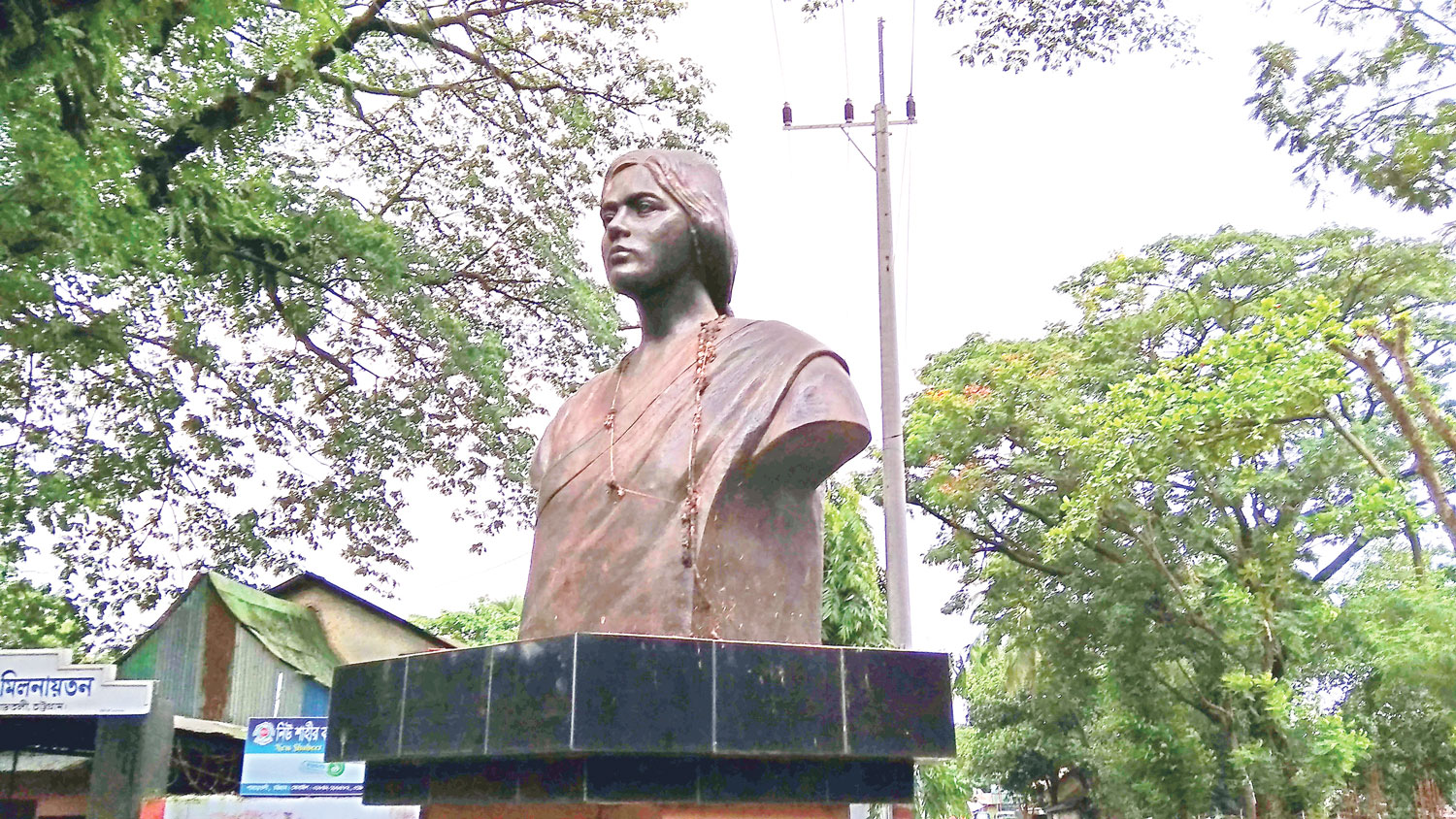 প্রীতিলতাকে মনে রাখেনি নগরী