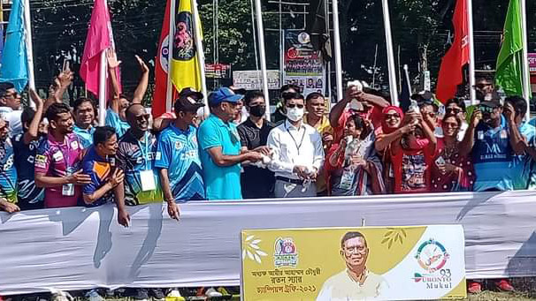 ময়মনসিংহে ক্রিকেট টুর্নামেন্টের উদ্বোধন