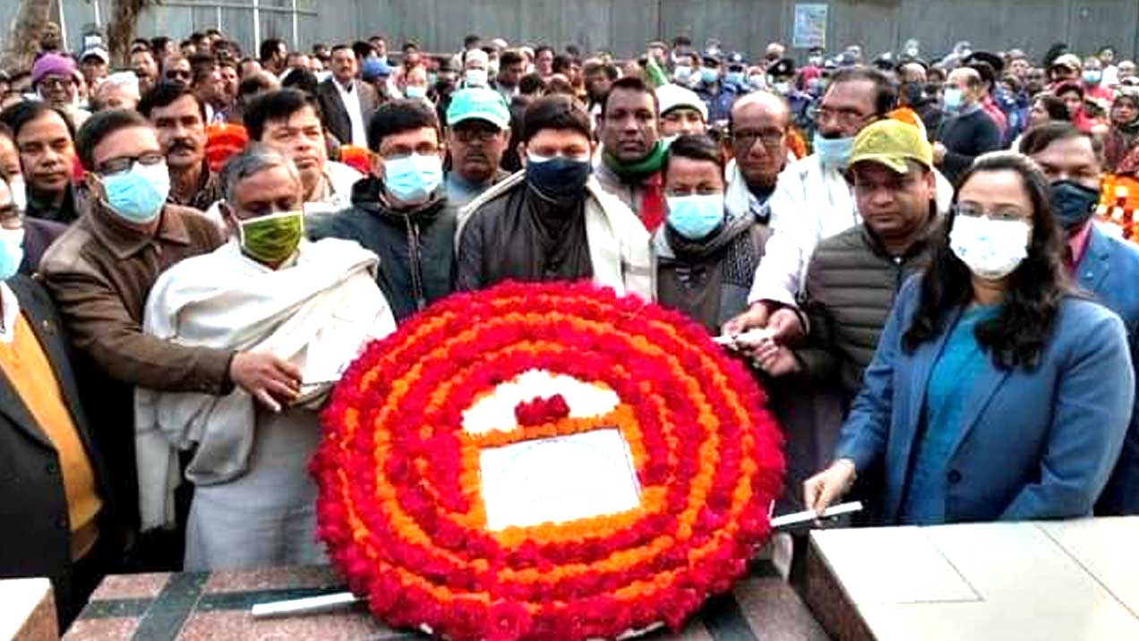 মুক্ত দিবসে নানা কর্মসূচি