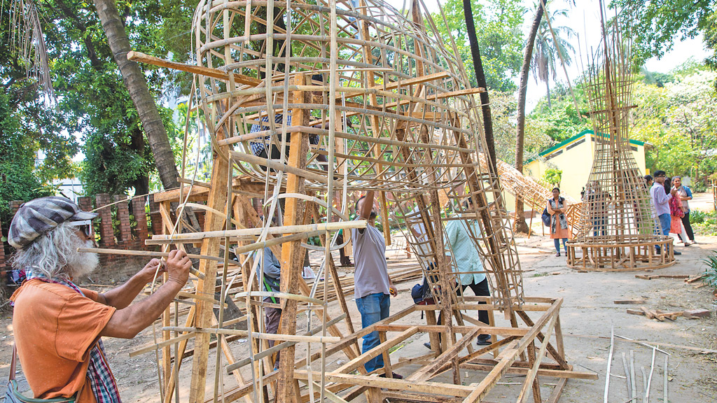 দুই বছর পর এমন সাজ সাজ রব