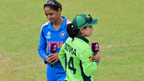 ভারতের কারণে এবার বদলাতে পারে বিশ্বকাপের ভেন্যুও