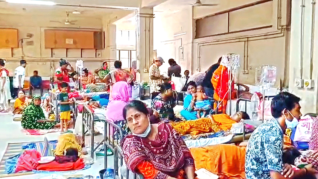 নাটোরে পেটের অসুখে ২৪ ঘণ্টায় হাসপাতালে ভর্তি ১৪৭