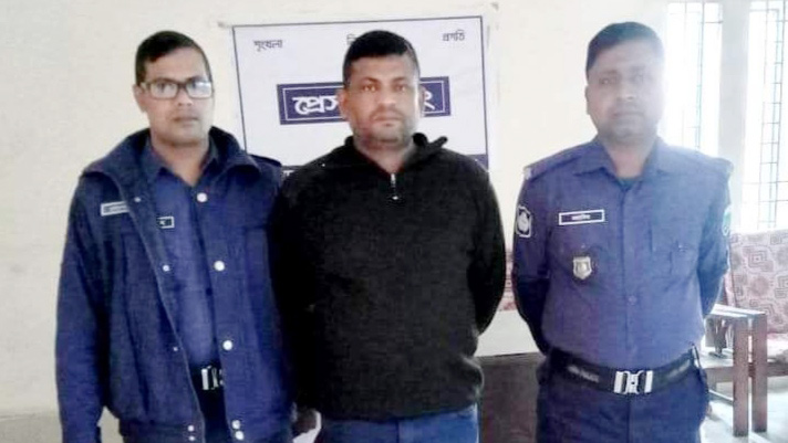 ঈশ্বরদীতে রিকশাচালককে গুলি করে হত্যা: যুবলীগনেতার ভাইসহ গ্রেপ্তার আরও ২