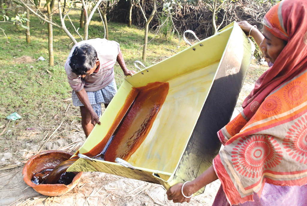 দাম বেশি পান অনলাইনে, ভেজাল ছেড়ে খাঁটির পথে