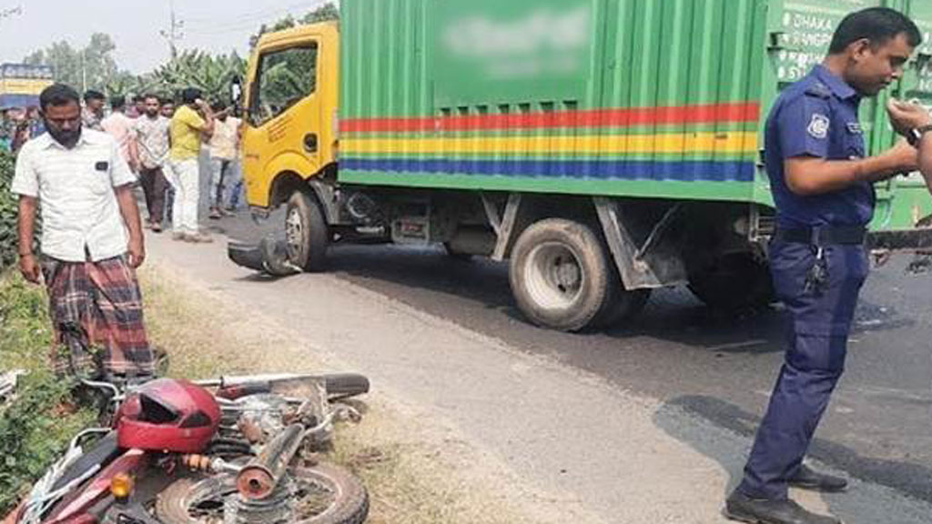 টাঙ্গাইলে কাভার্ড ভ্যান-মোটরসাইকেল সংঘর্ষ, নিহত ২ 