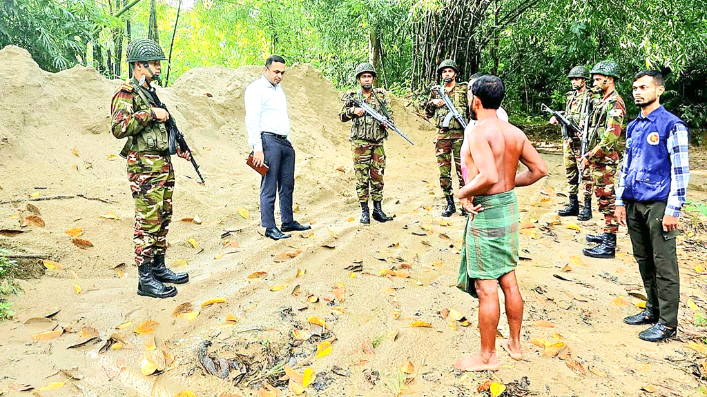 সাজায়ও থামছে না বালু লুট