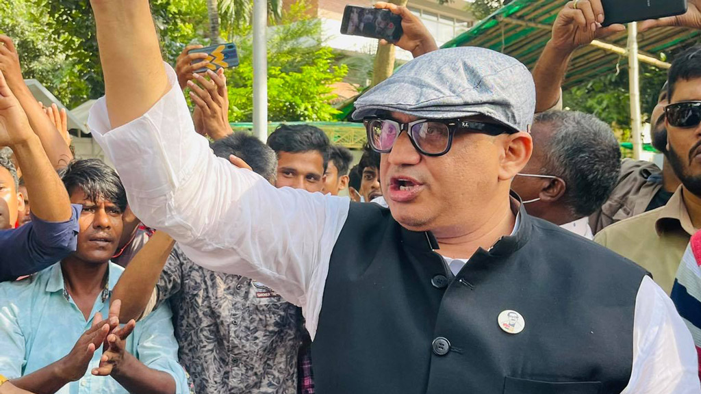 মুরাদ হাসানের রাজনৈতিক উত্থান
