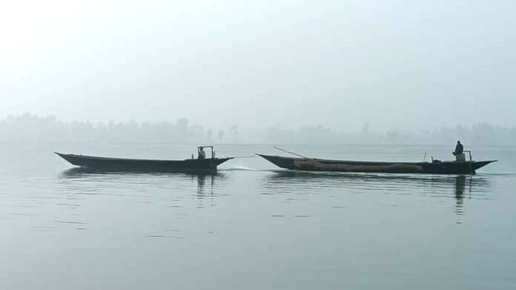 মাঘের শীতে কাবু চিলমারীর মানুষ