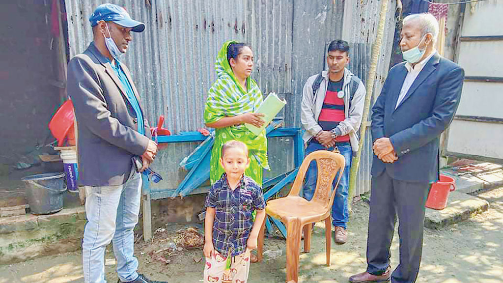 আর্থিক অনুদান পেল ক্যানসারে আক্রান্ত শিশু